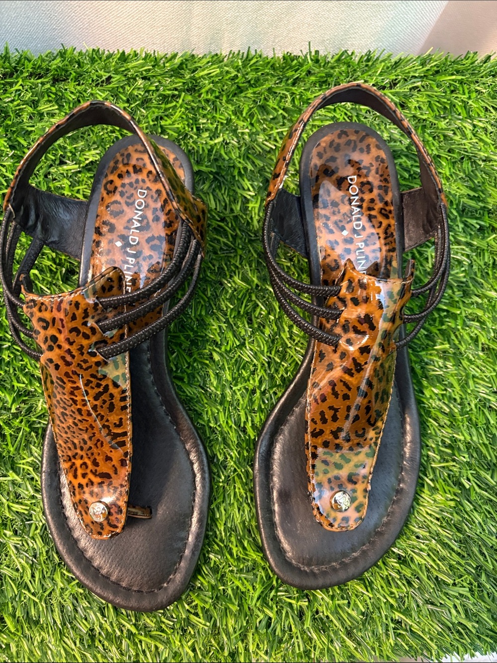 Donald J. Pliner Leopard-Print T-Strap Sandals - Brown/Black